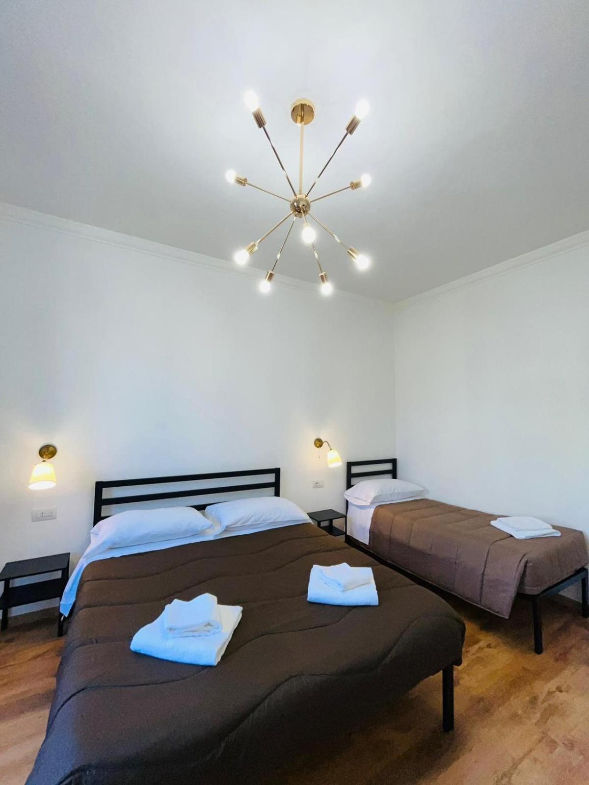 Oriani Bnb Bed & Breakfast ฟลอเรนซ์ ภายนอก รูปภาพ