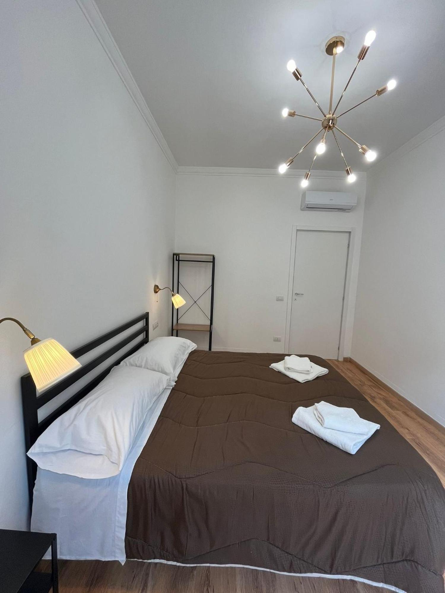 Oriani Bnb Bed & Breakfast ฟลอเรนซ์ ภายนอก รูปภาพ