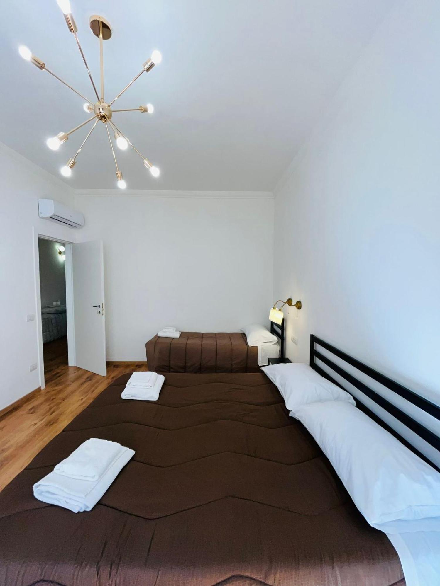 Oriani Bnb Bed & Breakfast ฟลอเรนซ์ ภายนอก รูปภาพ