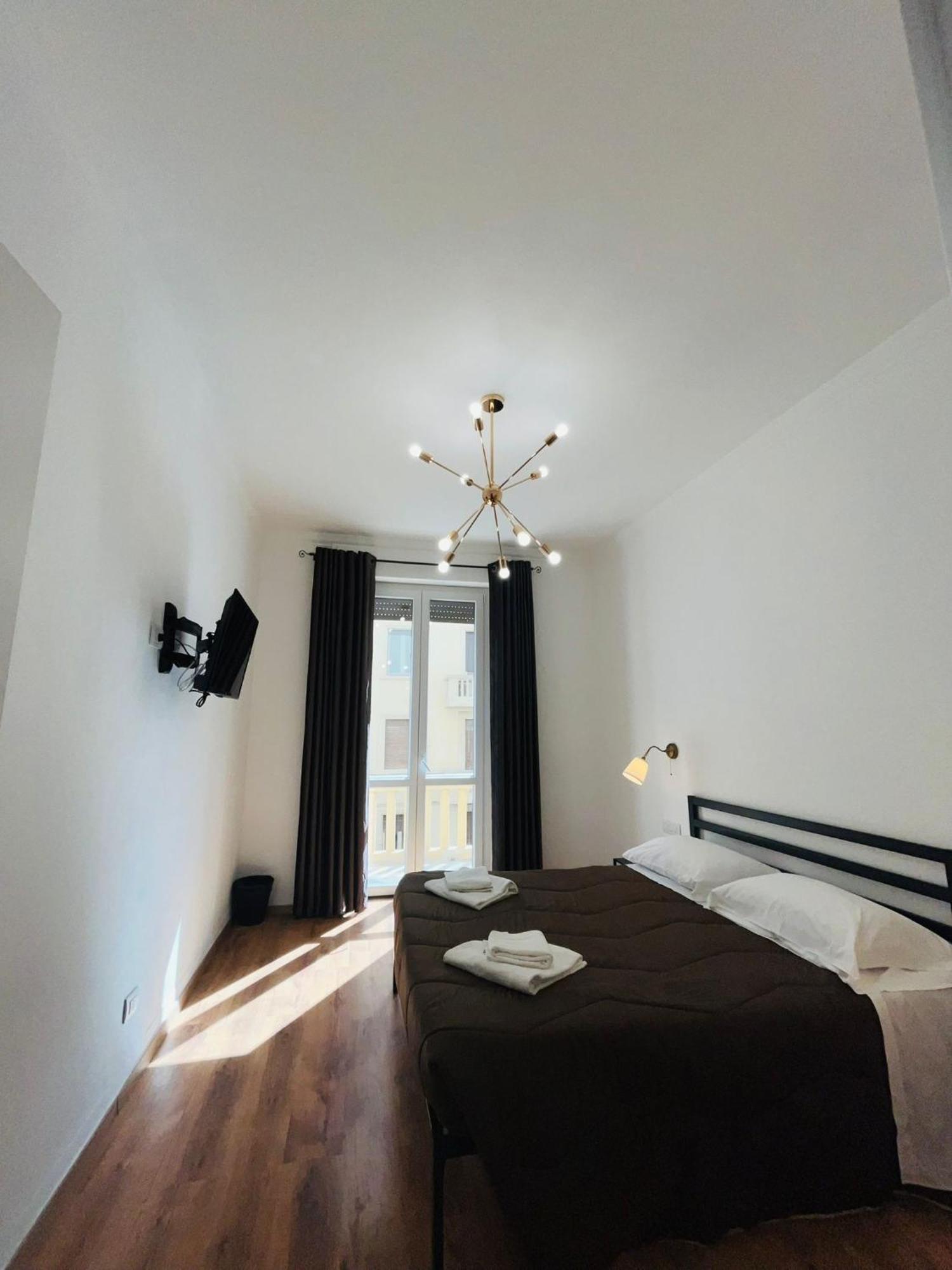 Oriani Bnb Bed & Breakfast ฟลอเรนซ์ ภายนอก รูปภาพ
