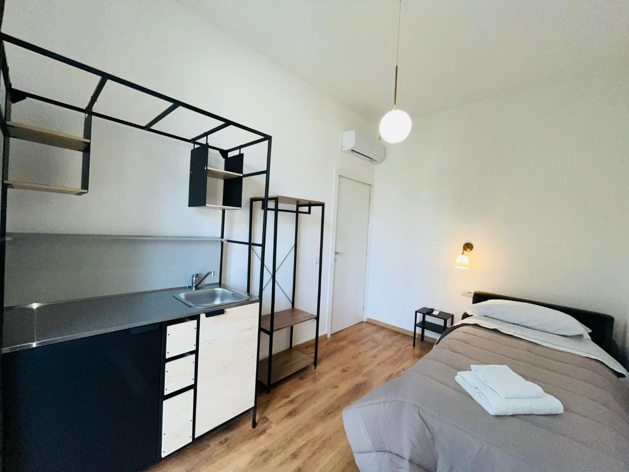 Oriani Bnb Bed & Breakfast ฟลอเรนซ์ ภายนอก รูปภาพ