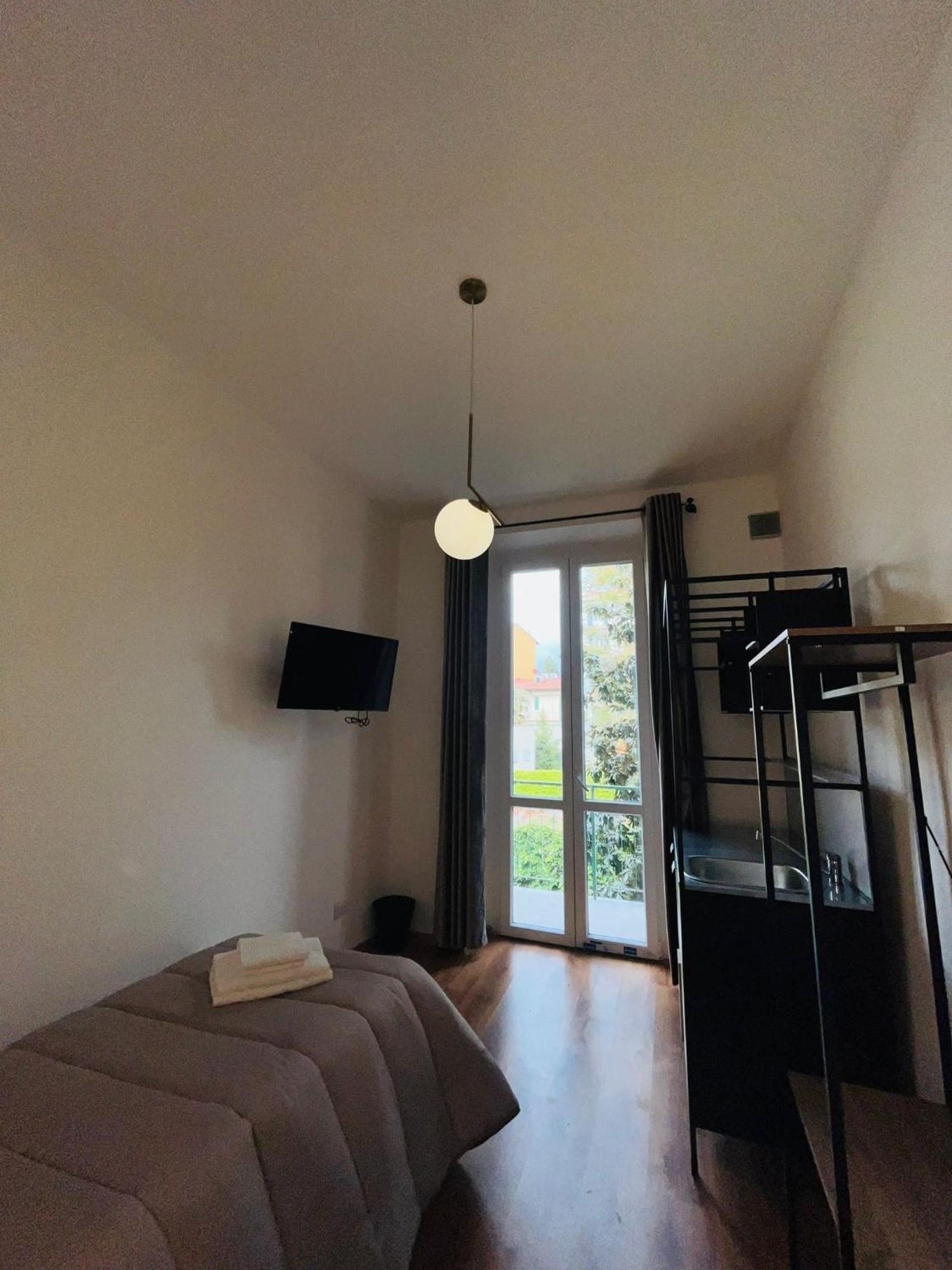 Oriani Bnb Bed & Breakfast ฟลอเรนซ์ ภายนอก รูปภาพ
