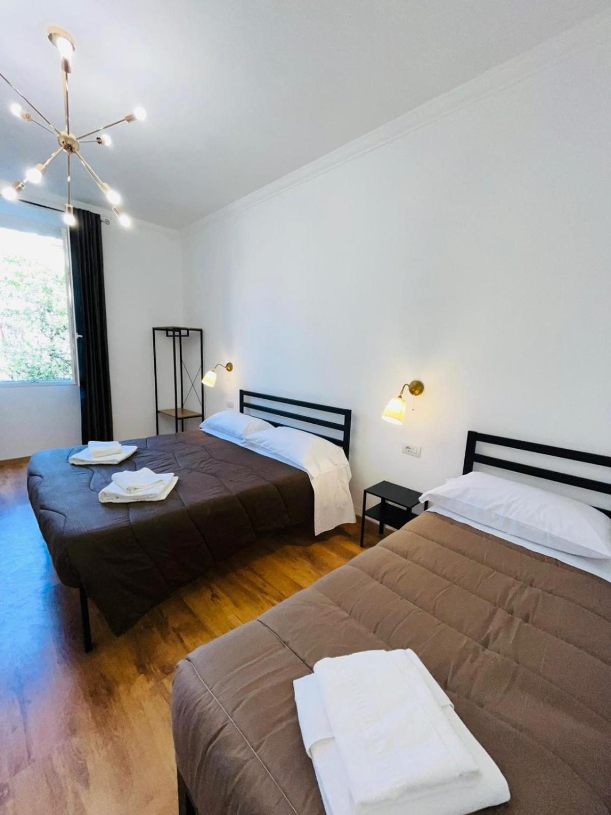 Oriani Bnb Bed & Breakfast ฟลอเรนซ์ ภายนอก รูปภาพ