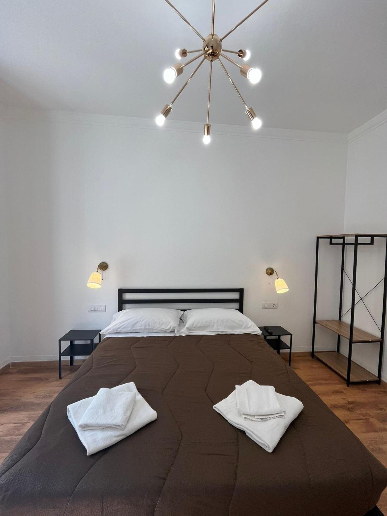 Oriani Bnb Bed & Breakfast ฟลอเรนซ์ ภายนอก รูปภาพ