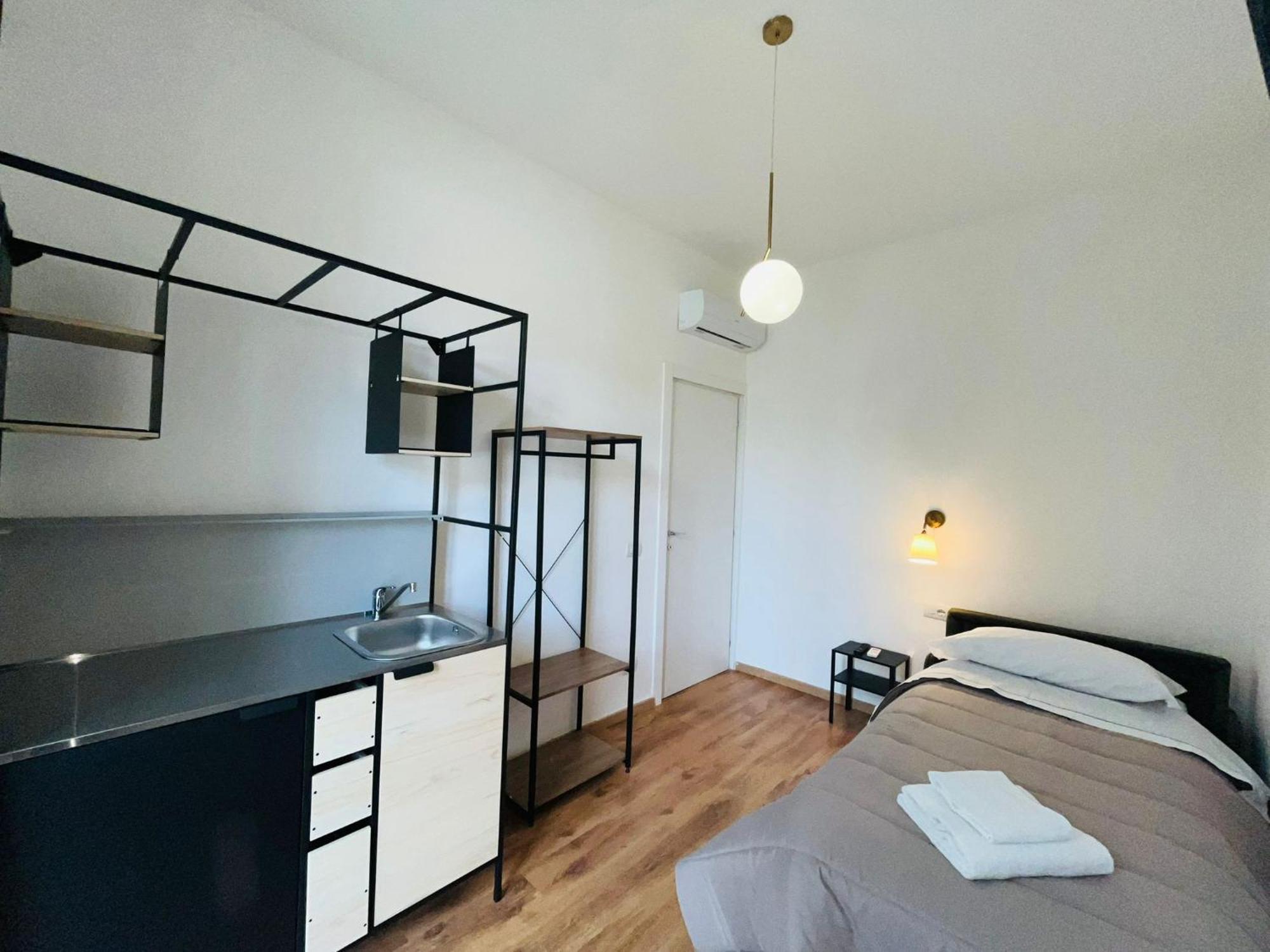 Oriani Bnb Bed & Breakfast ฟลอเรนซ์ ภายนอก รูปภาพ
